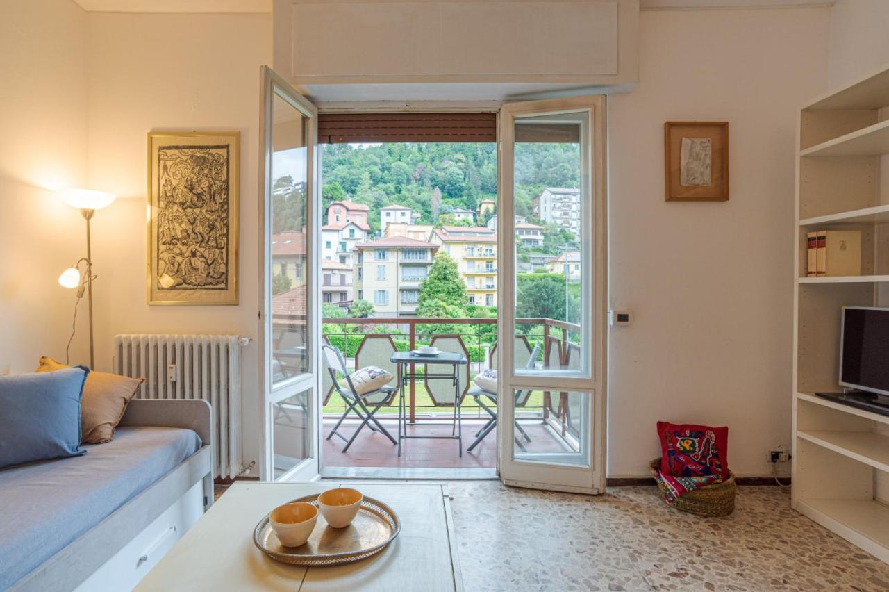 Lovely & Quiet Apartment - With Balcony & Parking โกโม ภายนอก รูปภาพ