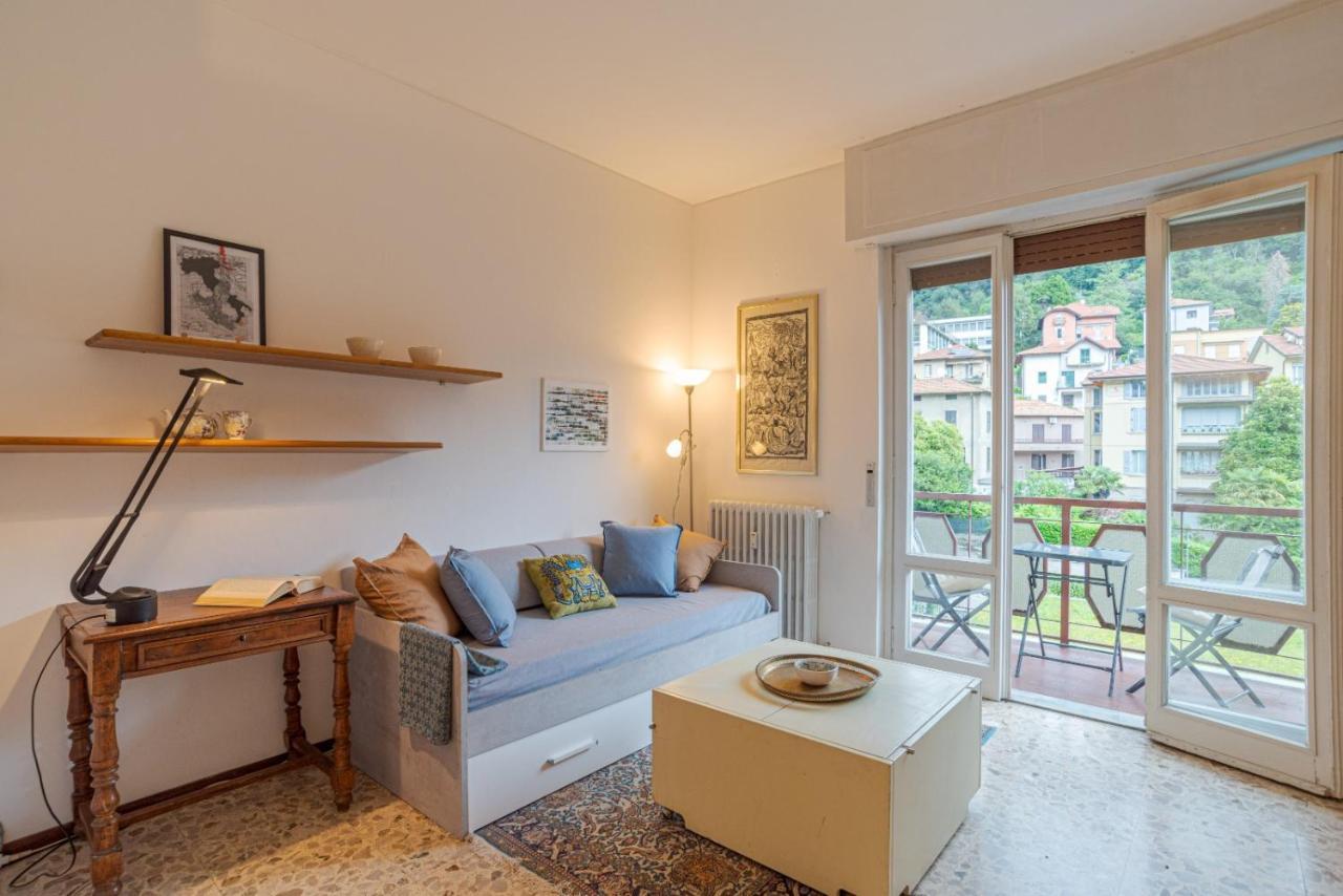 Lovely & Quiet Apartment - With Balcony & Parking โกโม ภายนอก รูปภาพ